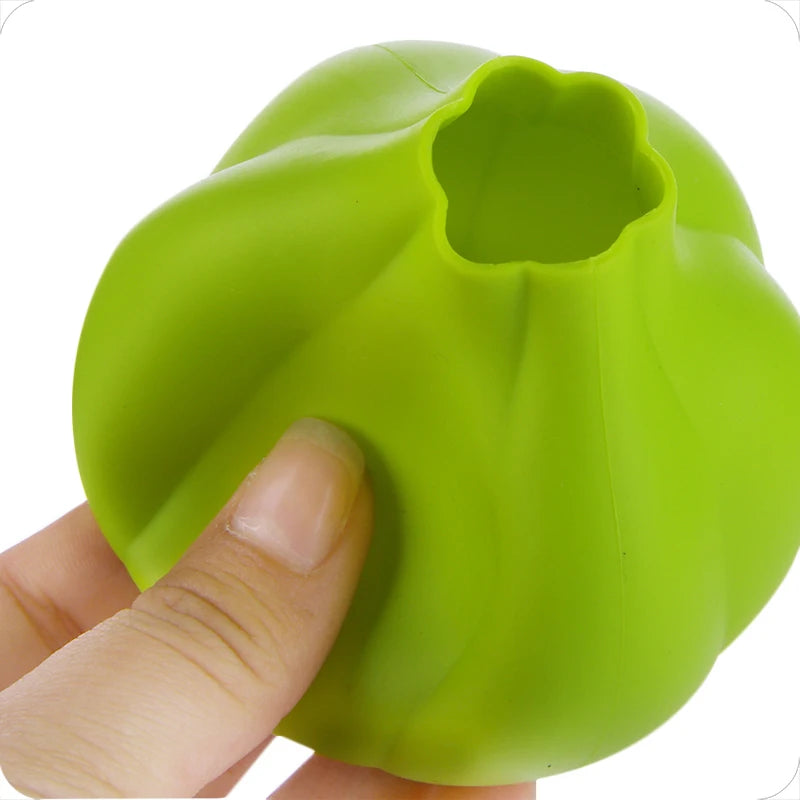 Silicone Garlic Peeler – Quick & Easy Garlic Peeling Tool for Cooking